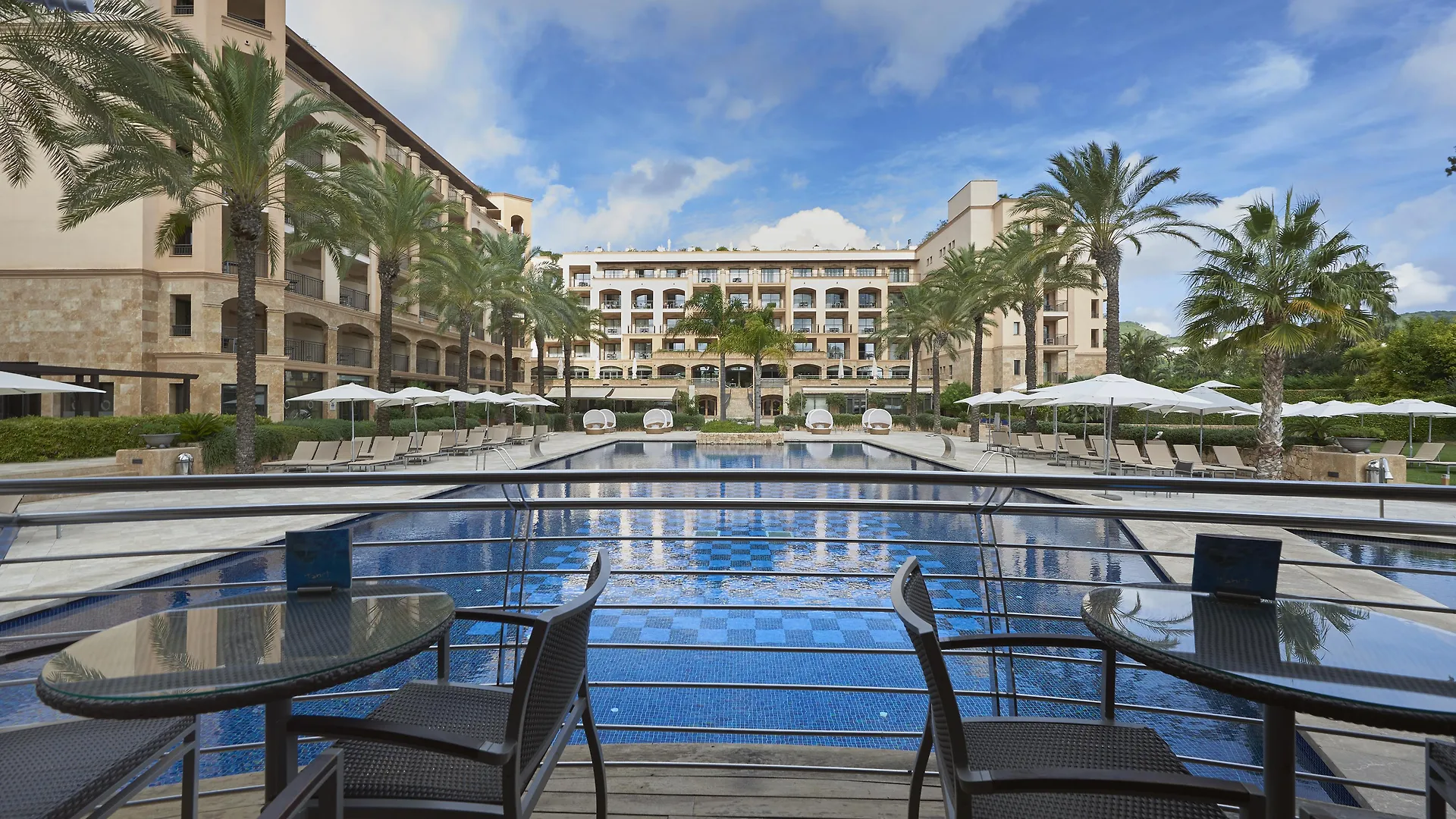 Insotel Fenicia Prestige Suites & Spa Santa Eularia des Riu Hotel